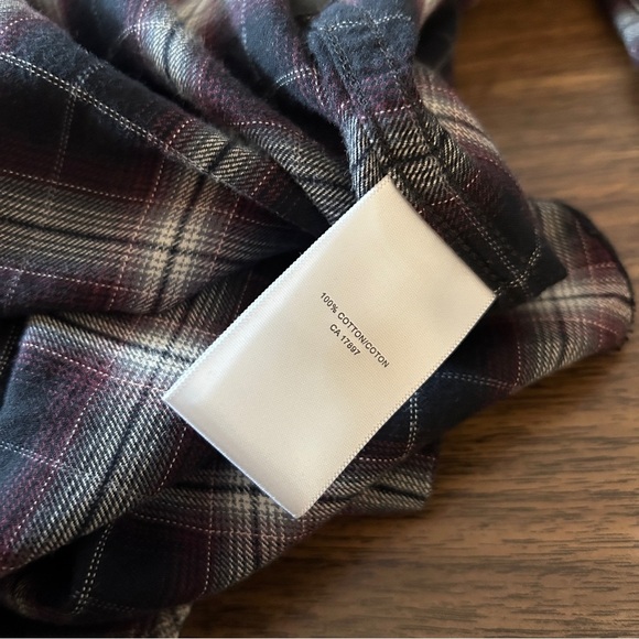 ❤️ Banana Republic Black and Red Plaid Casual 15-15 1/2 Shirt - Picture 6 of 12